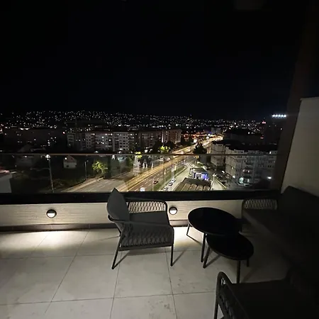 Lägenhet Sky Lux Bulevar *