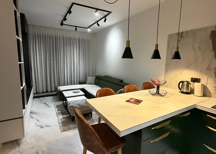 Sky Lux Bulevar Lägenhet