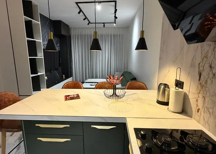 Sky Lux Bulevar Lägenhet *